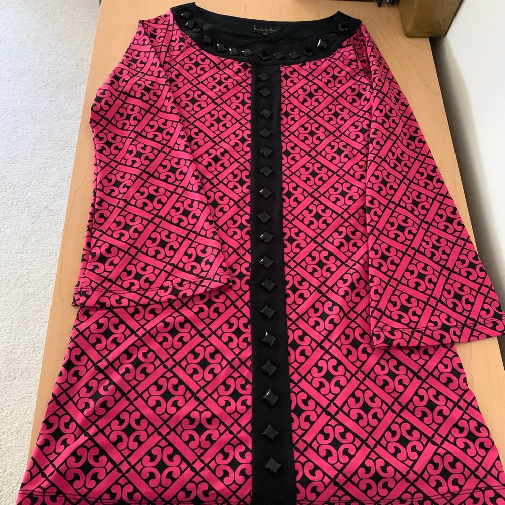 Super cute long sleeve dress, worn once